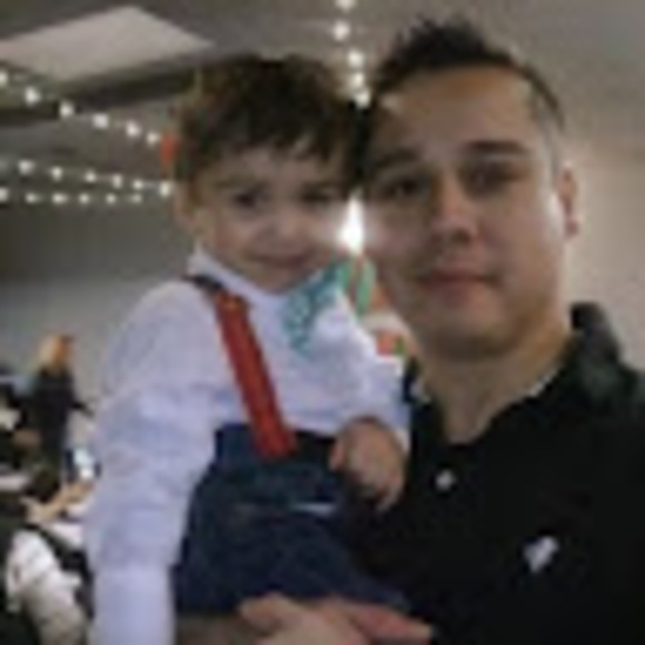 Meet your Posher, Hugo Daniel - Picture 1 of 1